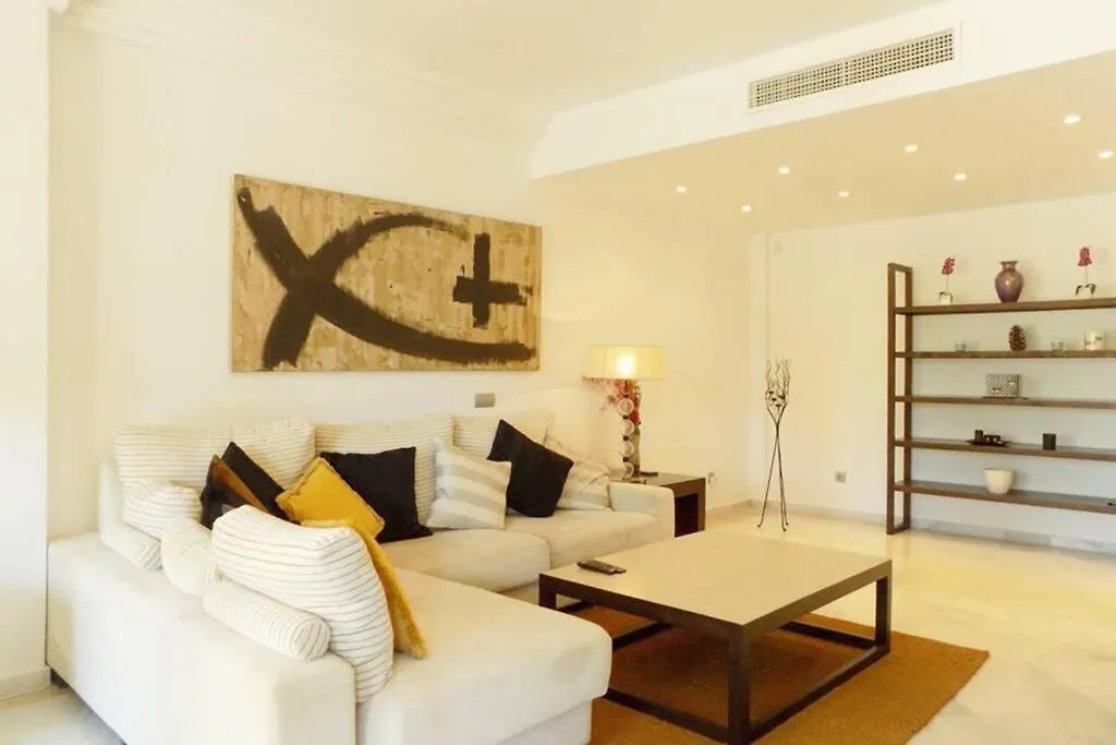 Fuente Aloha Apartment Marbella